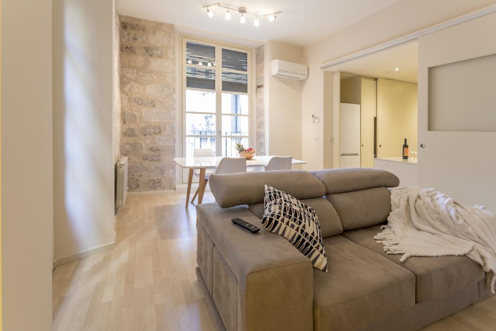 Bravissimo Cort Reial-1B Apartment Girona Ngoại thất bức ảnh